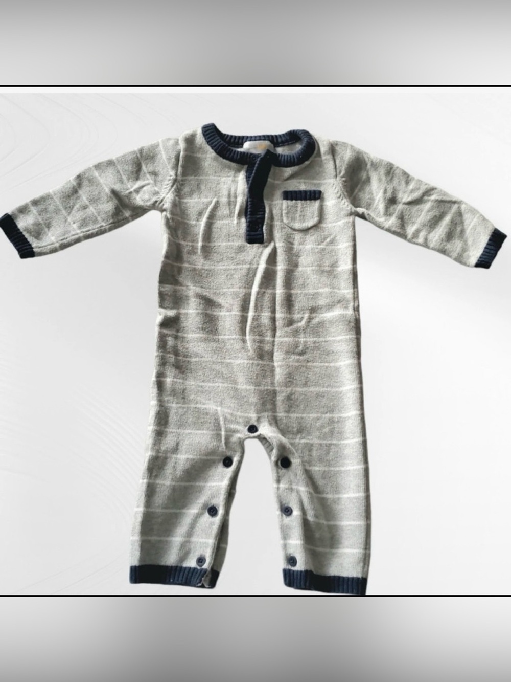 Bloomie's Baby Gray/Navy Striped Romper 6 months 12-16 lbs